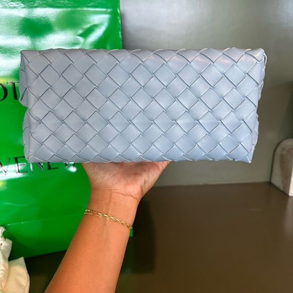 NEW Bottega Veneta small Andiamo in sold out baby blue! - Picture 7 of 9